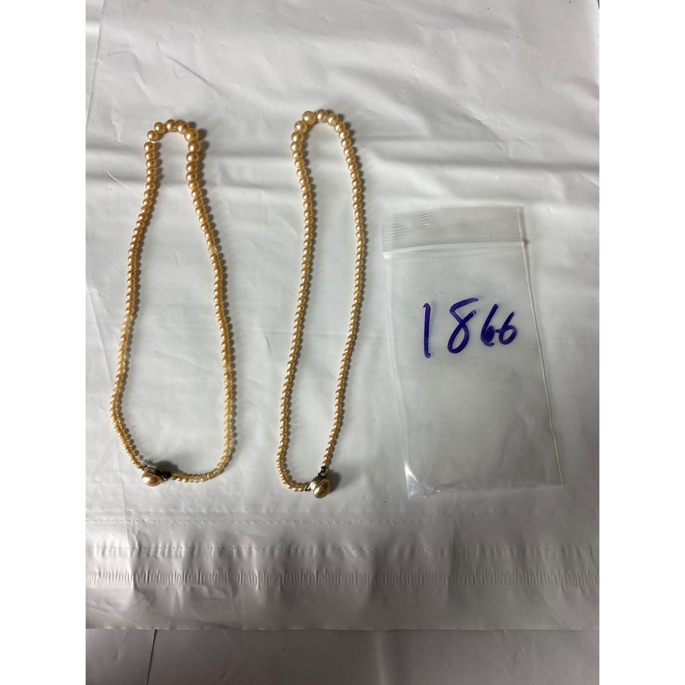 Vintage Peach Pearl Necklace‎ with Heart Clasp